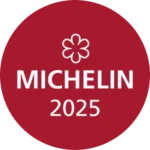 Punane taust, mille keskel on valge Michelini sümbol ja tekst 'MICHELIN 2025', sümboliseerides kulinaarse tipptaseme ja innovatsiooni tunnustust.